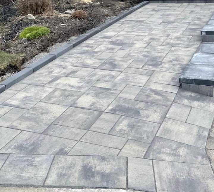 Installation of Exterior Interlocking Pavers Laval